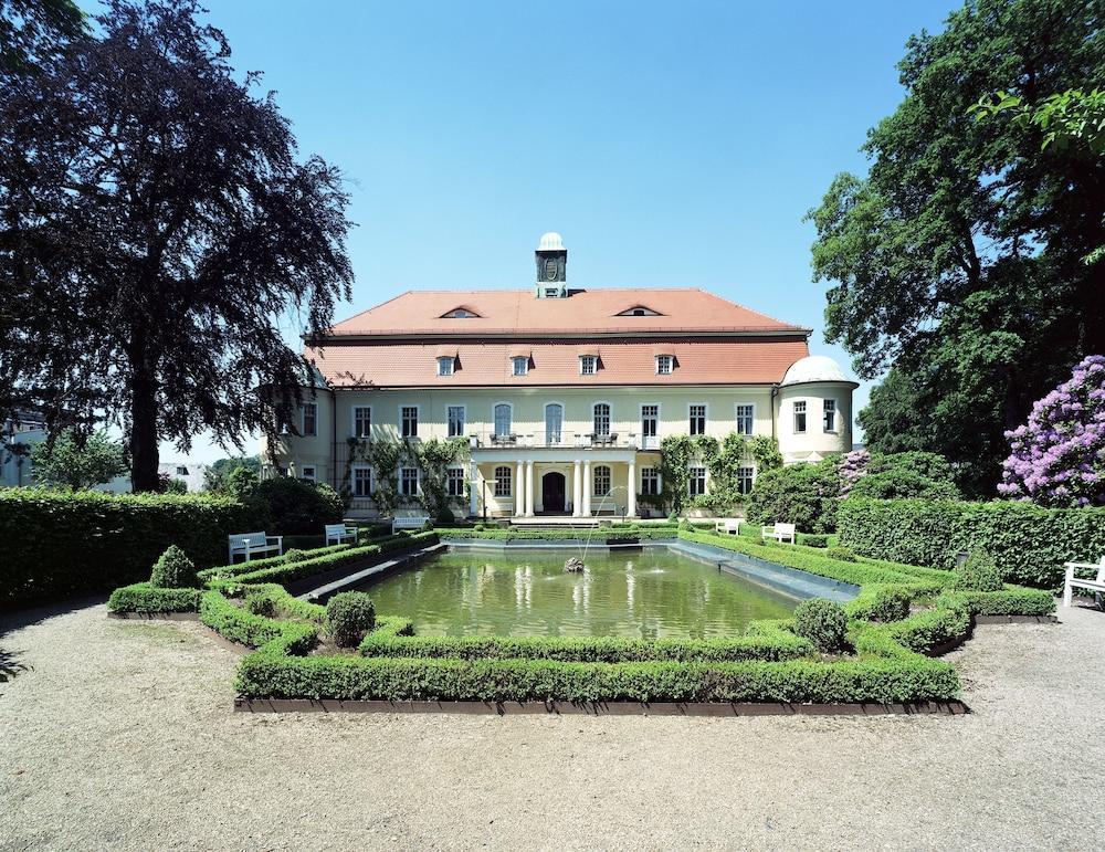 Hotel Schloss Schweinsburg Neukirchen-Pleisse Екстер'єр фото