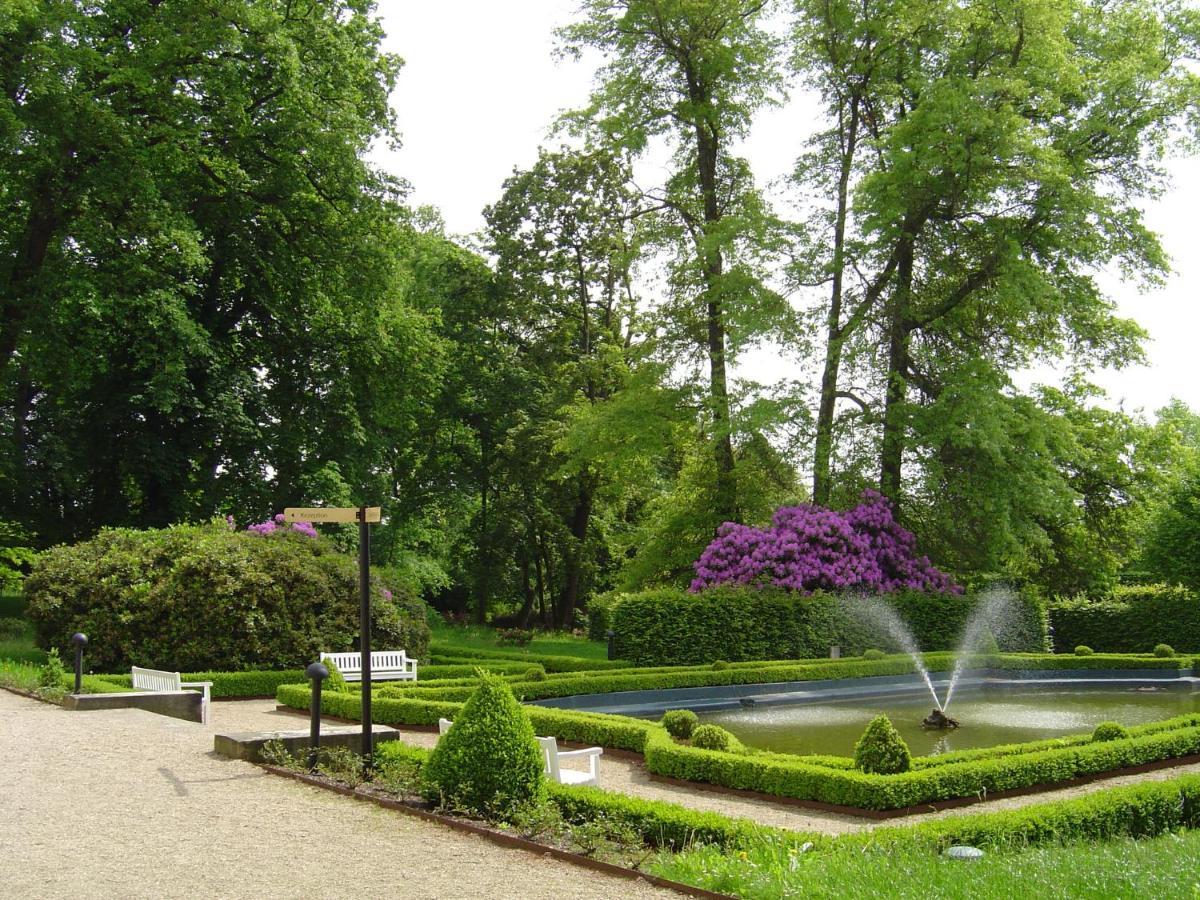 Hotel Schloss Schweinsburg Neukirchen-Pleisse Екстер'єр фото