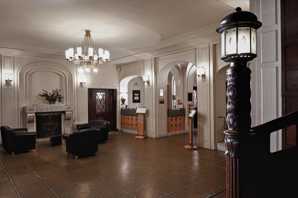 Hotel Schloss Schweinsburg Neukirchen-Pleisse Інтер'єр фото