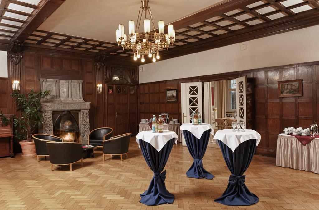 Hotel Schloss Schweinsburg Neukirchen-Pleisse Інтер'єр фото